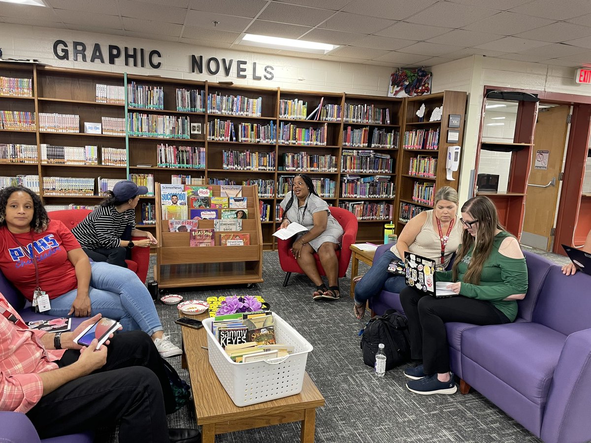 Some amazing TEAM building for our team teachers today!  #AllOurKids <a href="/SterlingMiddle1/">Sterling MS</a>