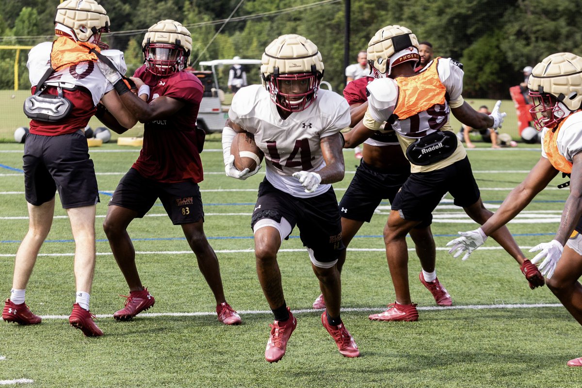 Elon Football tweet media