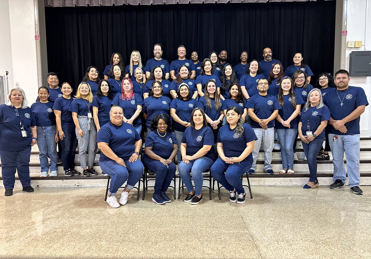 JeffersonES2's tweet photo. Another successful day of Professional Development at Jefferson! We are ready to take on the “Wave of Change” and engage our scholars in high quality instruction! 

@iliana_kd @HISDCentral @luzmartinezpr https://t.co/ODTJWWjnWv