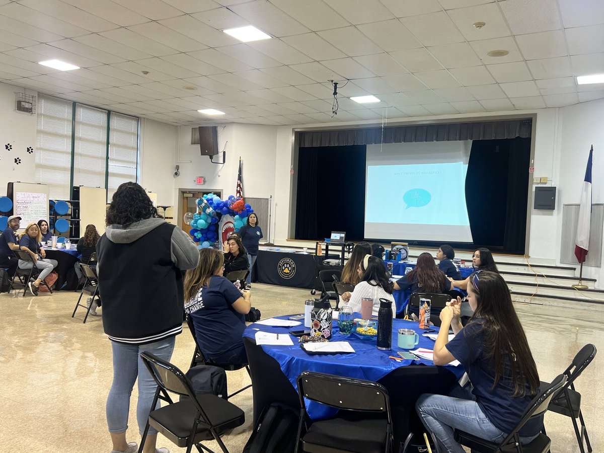 JeffersonES2's tweet photo. Another successful day of Professional Development at Jefferson! We are ready to take on the “Wave of Change” and engage our scholars in high quality instruction! 

@iliana_kd @HISDCentral @luzmartinezpr https://t.co/ODTJWWjnWv