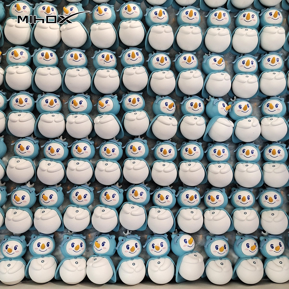 MIHOTOYZ's tweet photo. Adorable snower PVC figure
#actionfigurecustomization #customactionfigures #customactionfigure #CustomVinylFigures #CustomFigurines https://t.co/pEXYDfGVOJ
