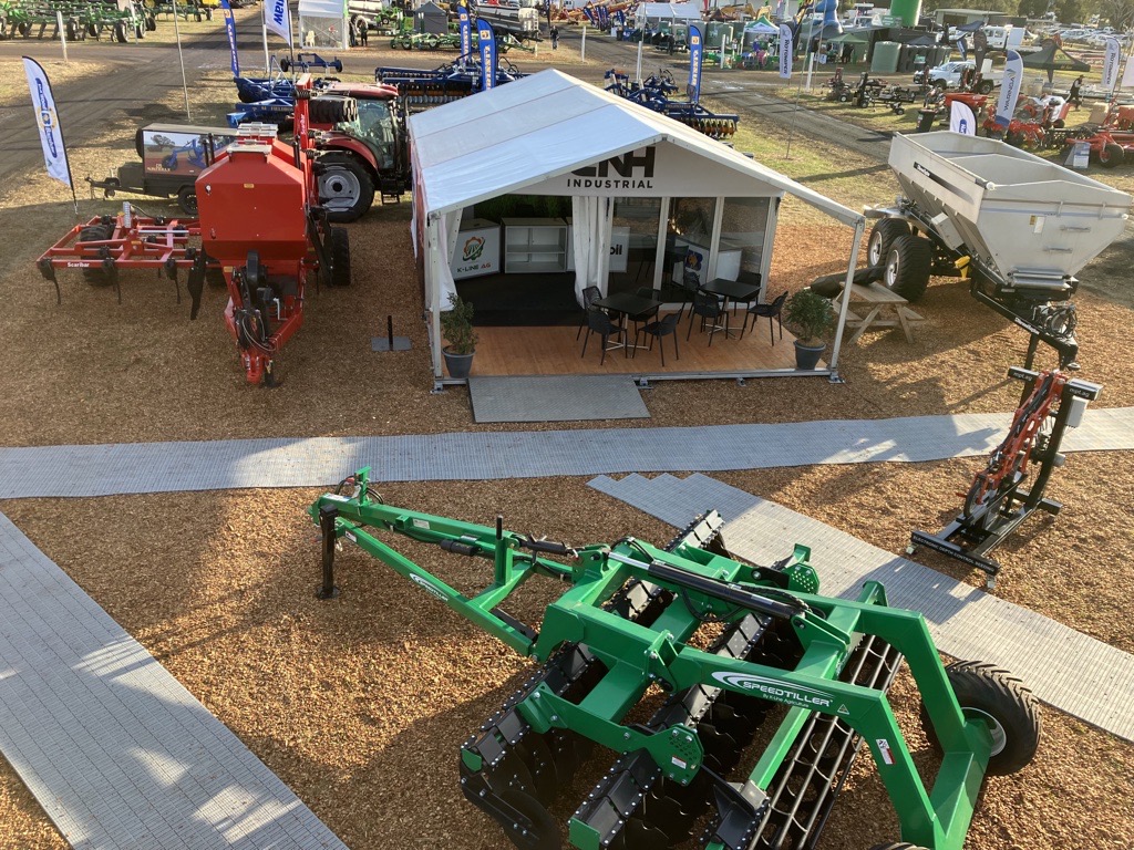 kline_ag's tweet image. We are here on site at AqQuip this week. Come along and find out how we can improve your farm operations. The team is here to answer any questions you may have! We are located at site number U-V/33-34.

 #klineag #farming #australianfarming #australianagriculture #agriculture