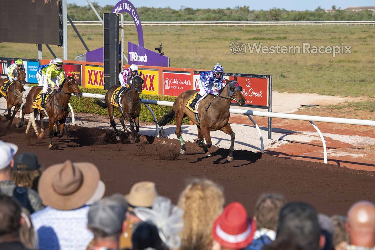 Special shout-out this legend! Joanna from Robak Photography who has done an awesome job in her 1st season helping us with the photos <a href="/BroomeTurfClub/">Broome Turf Club</a>! 👏