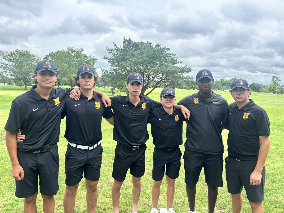 Great performance tonight by the Varsity team in a quad match at Blacklick with victories over R’burg, Westerville South and Licking Heights. The Warriors shot a 151 led by Ethan Saxton’s 35, Clark McGeorge’s 38, and 39s from Zach Prenoveau and Caleb Williams. Great Team Effort!