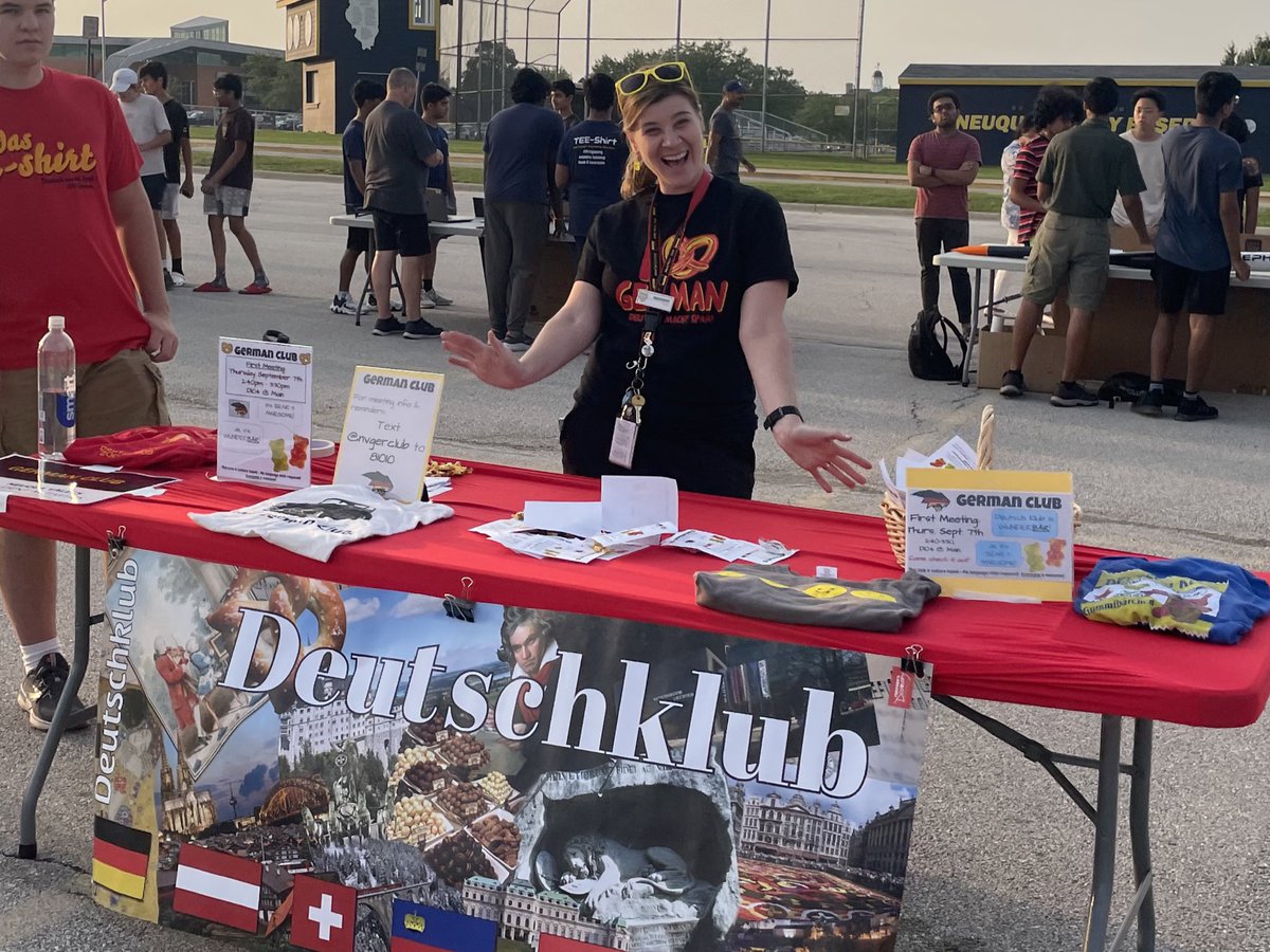 Neuqua Valley High School tweet media