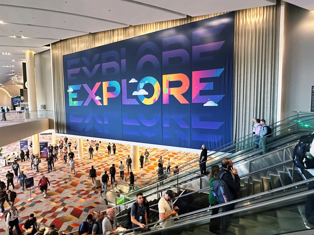 VMware vDefend tweet media