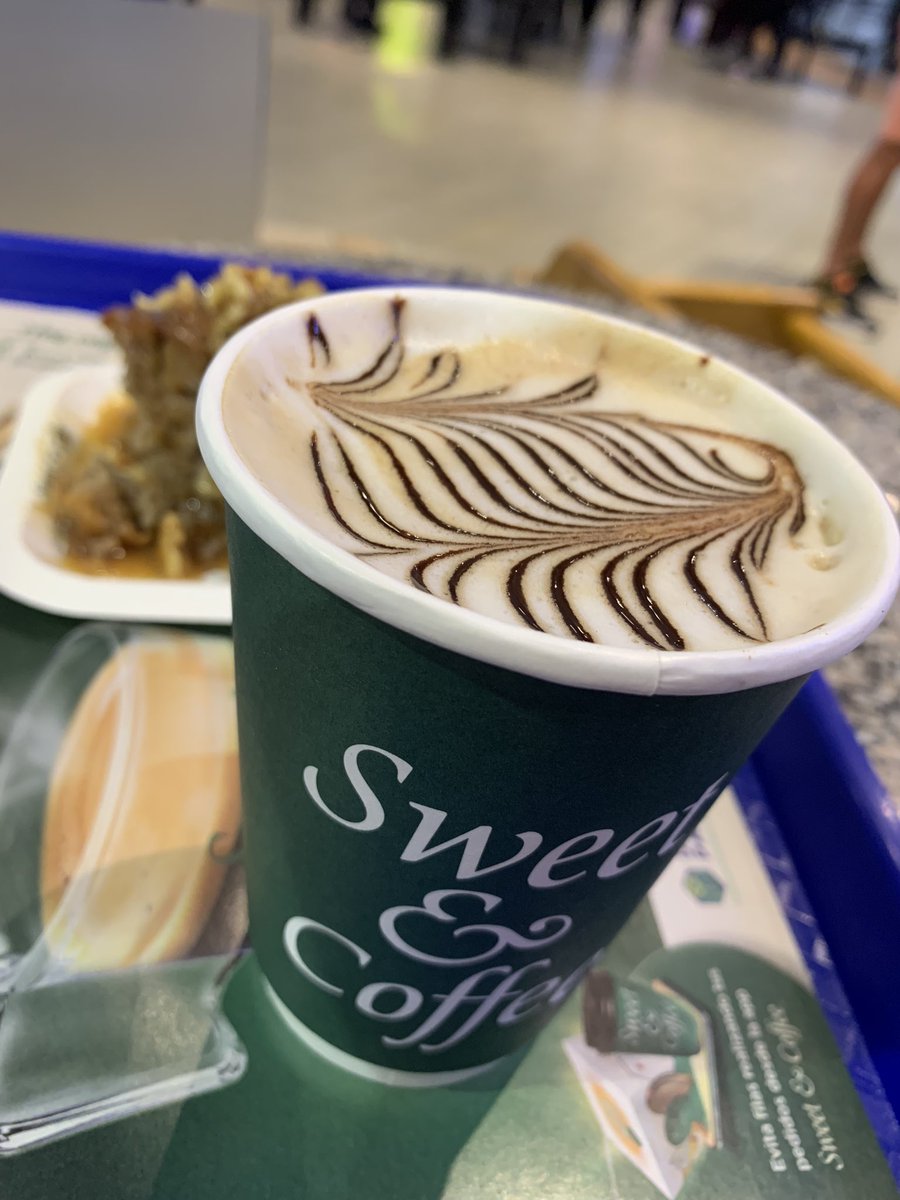 AndreeDefaz's tweet image. No hay café más rico que el de mi Ecuador. 🇪🇨🥰