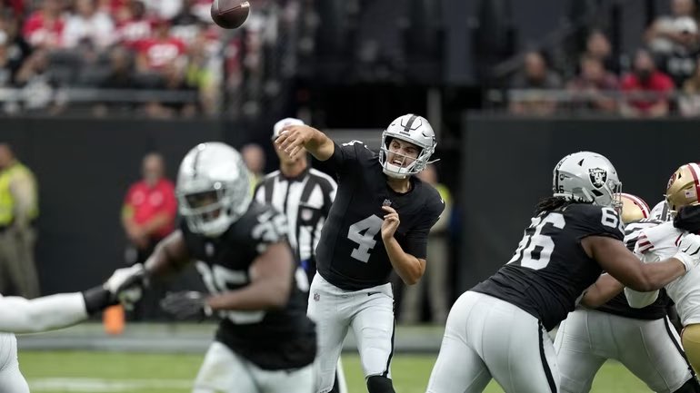 planetraider's tweet photo. Tom Brady on #Raides QB Aidan O'Connell
"His decision making, poise in the pocket and overall play these last 2 weeks have been impressive. I'd go far as to say he's been the most impressive rookie quarterback so far, kids got a bright future"🐐🏴☠️
#RaiderNation https://t.co/n95jwQhxgW