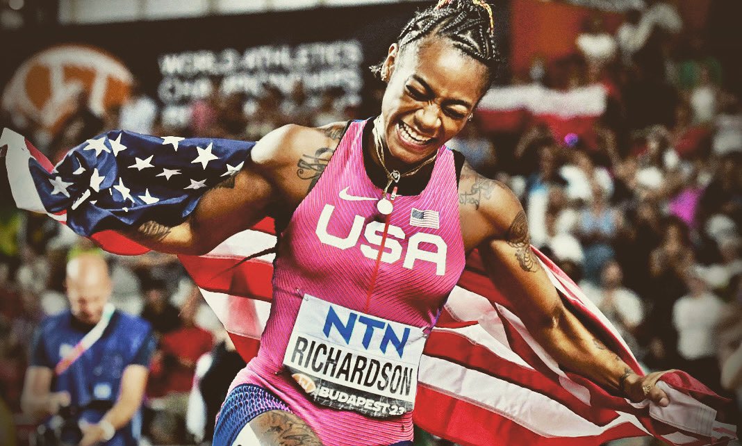 100m GOLD comeback!! “Every day the sun doesn’t shine but that’s why I love tomorrow.” #shacarririchardson