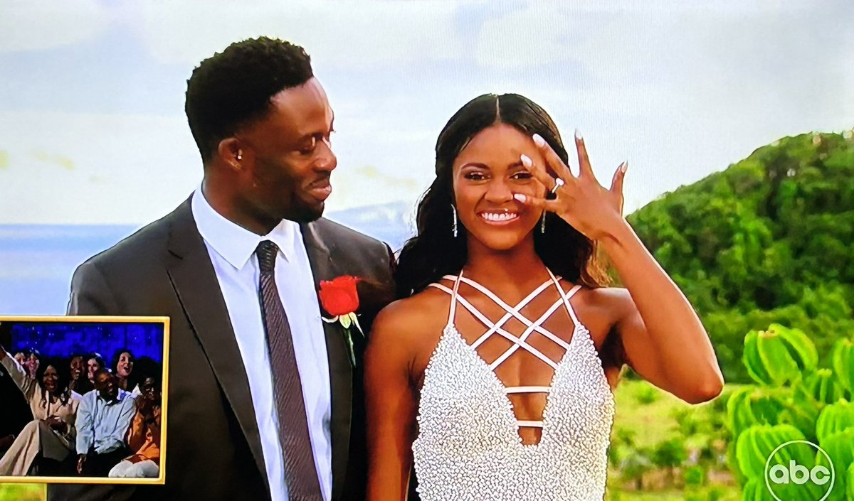 talk about a POWER COUPLE #TheBachelorette