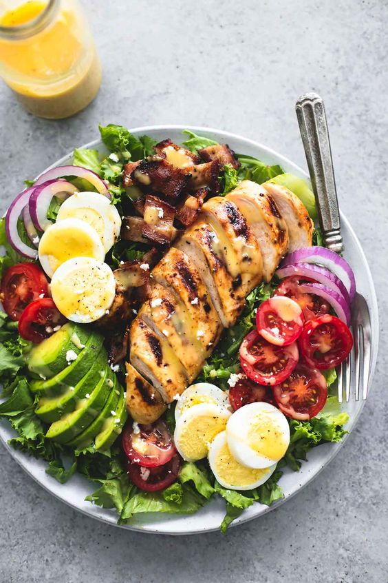anna_weightloss's tweet photo. Honey Mustard Chicken Cobb Salad
#keto #ketodiet https://t.co/h0zaHvzBp4