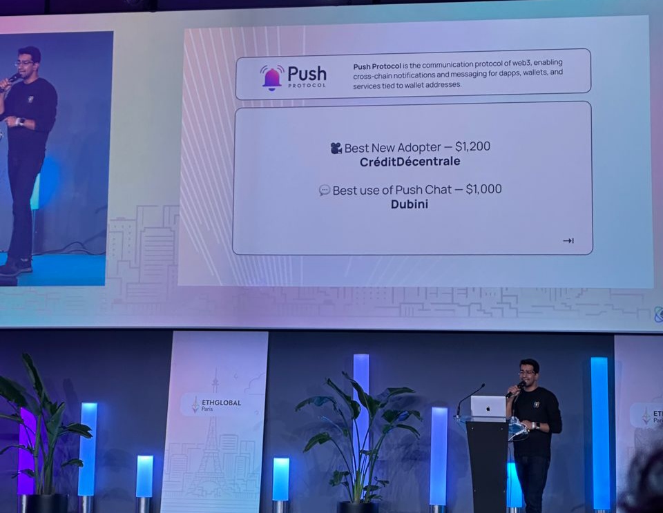 PushEnEspanol's tweet photo. @cevidevs @NacionBankless @web3beach @Criptolatinfest @unstoppableweb @StarknetEs @Shapeshift_es En @ethcc 🥐nuestro CEO @harsh "Como mejorar la UX en crypto puede masificar la adopción"

En @ethglobal París estuvo presente @jaf como jurado
👉https://t.co/lPnowyl0Ot

Una embajadora de Latam construyó #Dubini un
proyecto que resultó ganador del premio "Mejor uso de Push Chat" https://t.co/xG1iW4wBiI