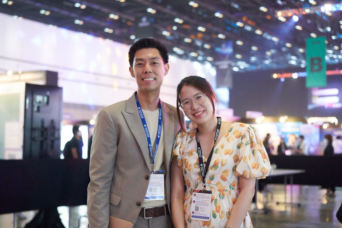 @💯Review Techsauce Global Summit 2023
งานนี้เหมาะกับใคร อยากได้ตั๋วถูกต้องทำยังไง???

งานนนี้เหมาะกับใคร ทำไมตั๋วหน้างานราคา 12,000 บาท มันคุ้มไหม แล้วถ้าอยากได้ตั๋วถูกต้องทำยังไง บทความนี้มีคำตอบทุกอย่างครับ

นัทขอมาเล่าในมุมของคนที่เพิ่งเคยไปงานครั้งแรก ไปทั้ง 2 วัน และได้เป็น