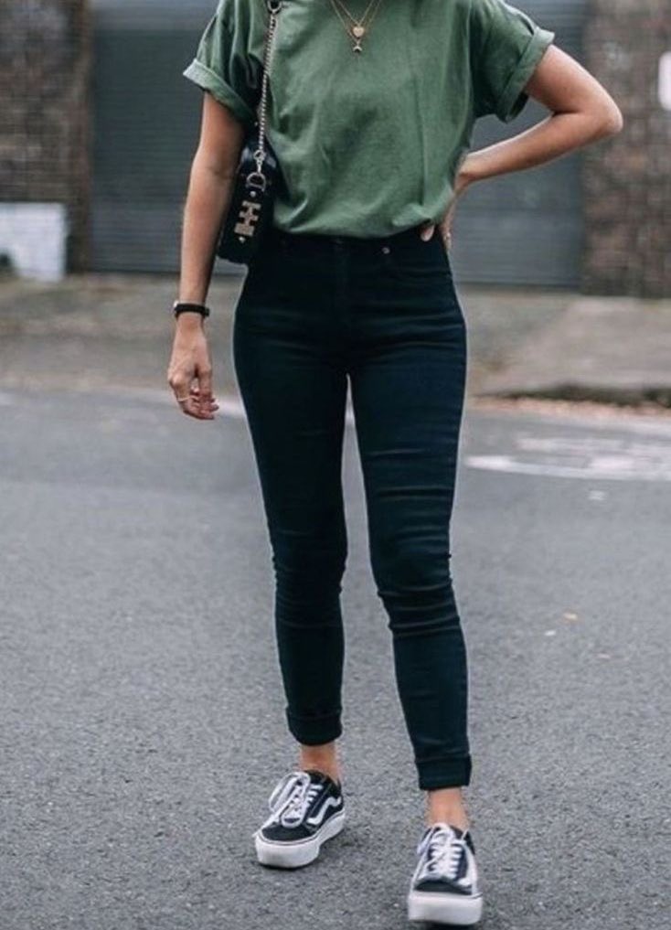 first day of senior year!! whoop whoop!