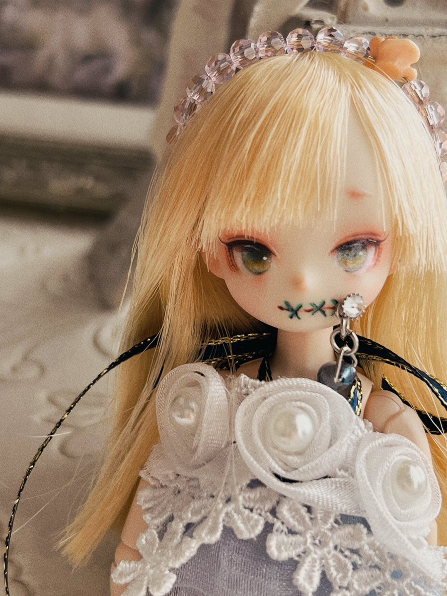 dollshopeden's tweet photo. 763様　@nam3kisan より
素敵なカスタムドールさんが
到着されました🗼✨

透明感にあふれて🍬
ミントキャンディみたいな✨
小さな夏のお嬢様👒✨

（店主の気管支炎ノドの痛みも癒してくれそう・・・🍀✨）

お名前何にしようかな^_^

こちらの子は
9/3のアイドール大阪より
暗黒エデン様　@kosugich 
委託ドレスのモデルドールとして

一緒にツアーを回る予定です🧳✨

｡✨｡‧˚🤎˚ ‧｡✨｡‧˚🤎˚ 

✨🎠DOLL TOUR🎠✨

9/3 アイドール大阪
10/1 アイドール名古屋
10/8 Doll's Myth 大阪
11/26 Fukuoka Harvest 福岡
12/2 アイドール東京🗼day.1
12/3 アイドール東京🗼day.2

｡✨｡‧˚🤎˚ ‧｡✨｡‧˚🤎˚ 

#アイドール大阪
#763童子 
#オビツ11カスタムドール