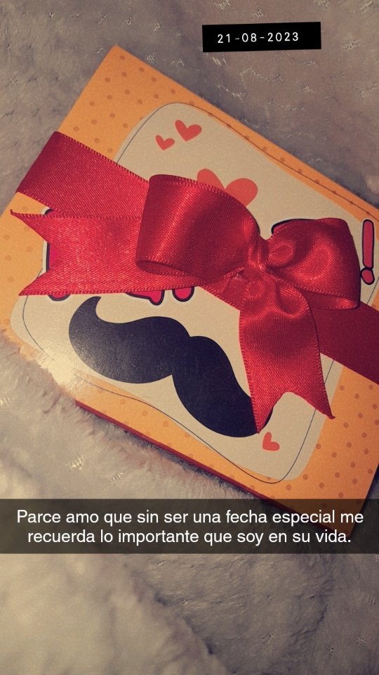 DEJE DE SER ESPECTADORA *que lujo es tener un hombre que te enamore asi*