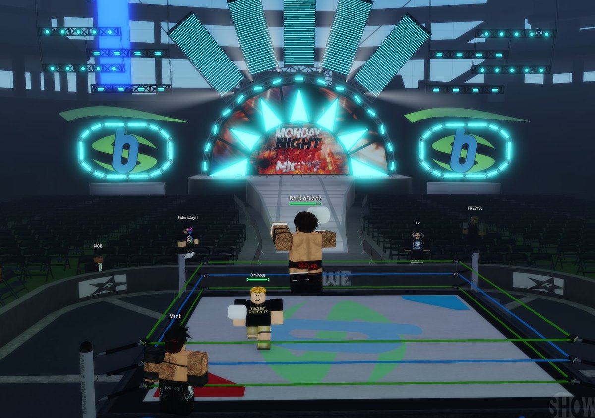AlternativeJHW's tweet photo. S/o to @JWWERBLX for having us for Summerblox, what an amazing event! The Major champs of #JHW would TEAM up against returning LEGENDS in the form of @undeadbrock1 &amp; #BanaanBall ! Ultimately @mintman22s &amp; @ominteen would pick up the W in this dream match!! https://t.co/UBd5mBwyK8