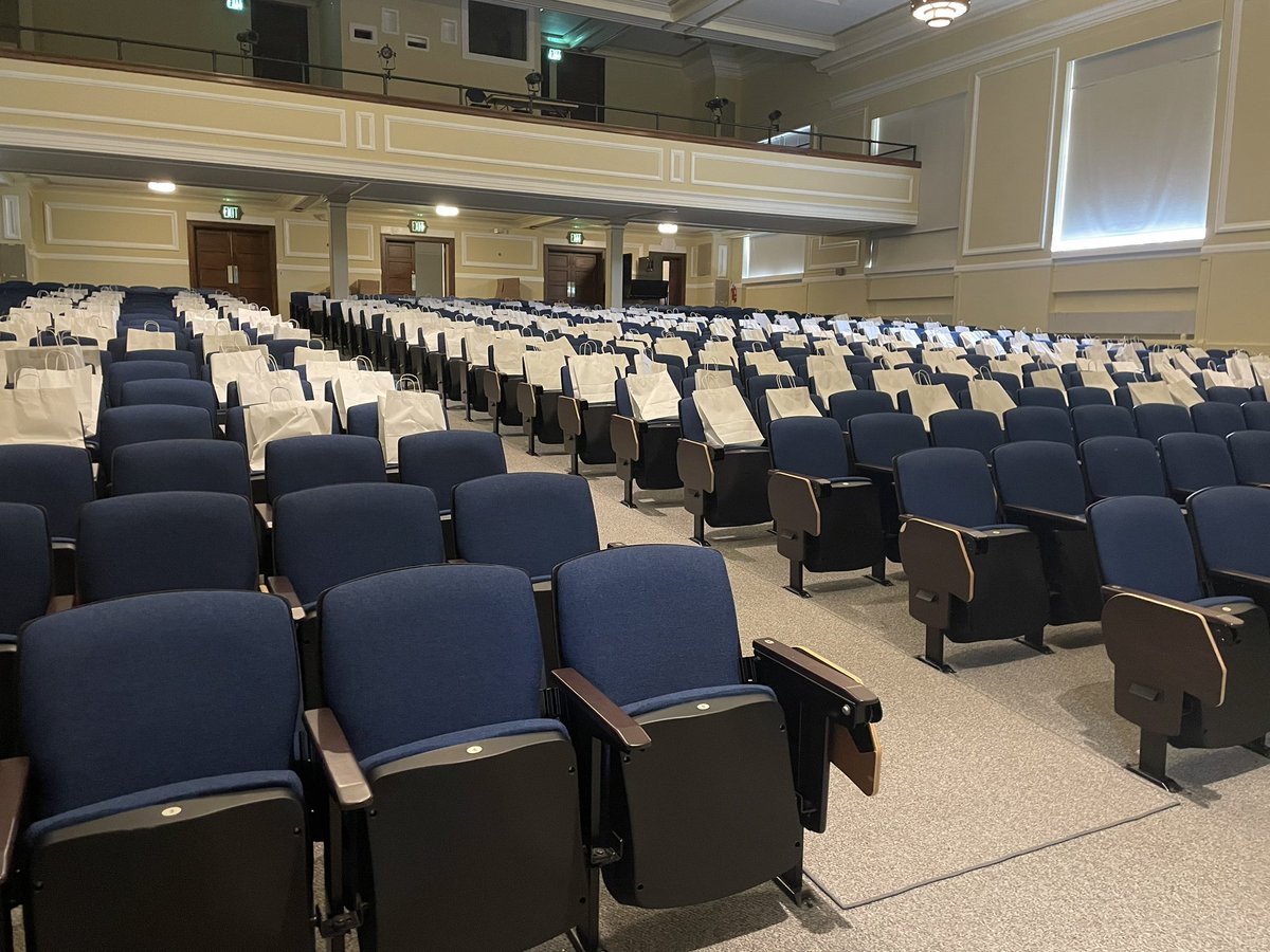 ErinSullivan519's tweet photo. Ready to welcome 260 ESOL teachers to our professional study day! https://t.co/H56CSAWmjR