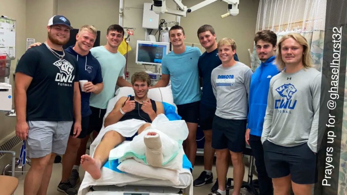 ahaselhorst3's tweet photo. Can not thank @dwtigerfootball @dwusports enough for the support they’ve shown @HaselhorstGavin. When a man is down @DakotaWesleyan shows up &amp; stands behind their students in so many ways, it has truly been remarkable. It’ll be a long road but the healing starts tomorrow 💙🤍 https://t.co/gXJjzdSfIb