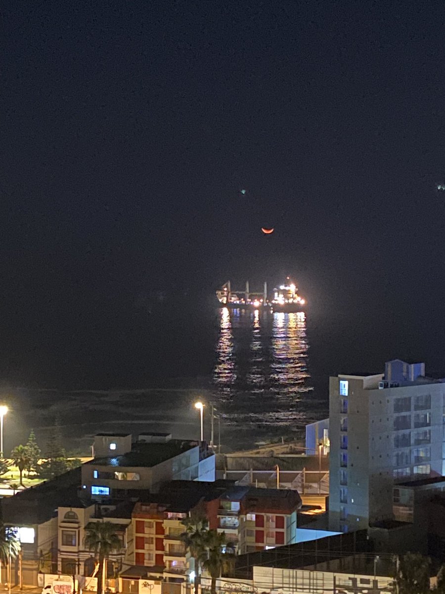 La luna de hoy en #Antofagasta