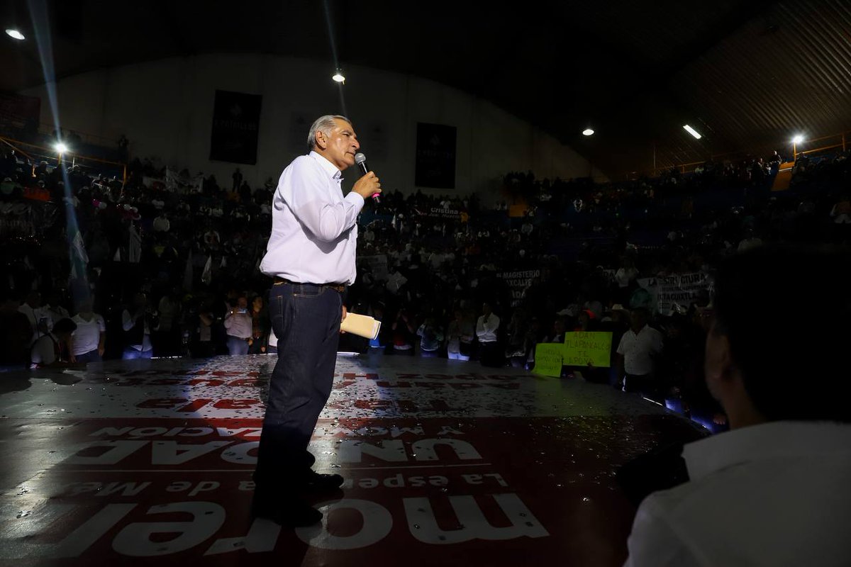 adan_augusto's tweet photo. Con una asamblea informativa masiva y llena de alegría cerramos otra jornada excepcional desde Tlaxcala.

Por el bienestar presente y futuro de todas y todos, la Cuarta Transformación debe seguir siendo la brújula que guíe nuestro camino hacia la consolidación de la revolución de las conciencias.

¡Habrá continuidad con cambio: México se seguirá transformando!
