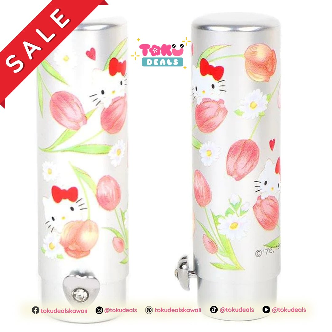 tokudealsjapan's tweet image. Add a touch of floral elegance to your makeup routine with the Hello Kitty Flower Makeup Brush! 🌸Discover this enchanting brush at a discounted price on tokudeals.com🛍️#makeupbrush #blushbrush #hellokittystuff #tokudeals #kawaiicosmetics #sanriocollector #salesalesale