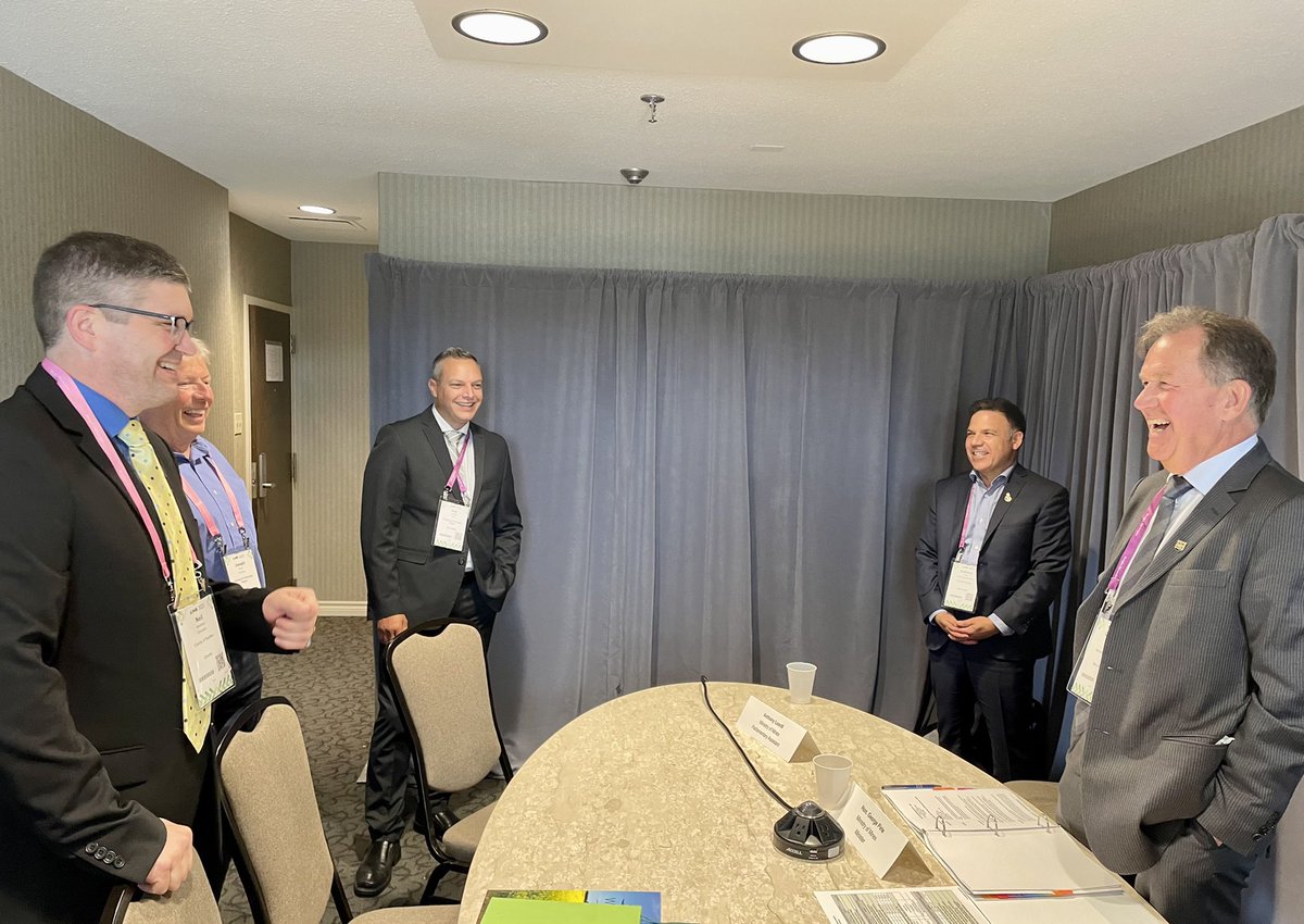 Always grateful to hear from representatives from the Township of Whitewater Region at the #AMO Conference.

We discussed remediation of former #Mine sites and opportunities for municipalities to repurpose existing infrastructure.

#Ontario <a href="/AMOPolicy/">AMO</a>