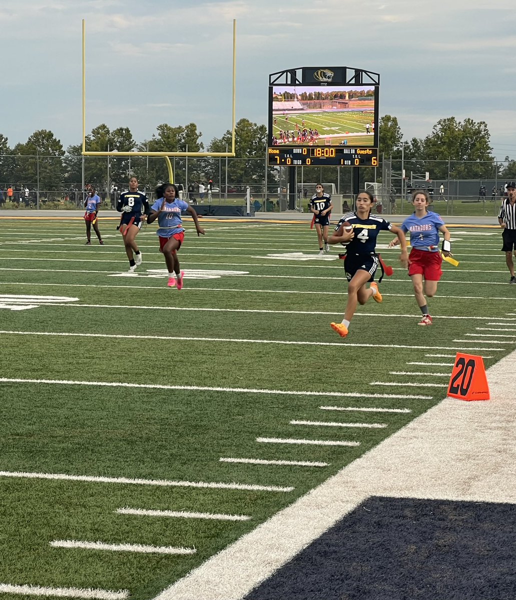 AthleticsNusd's tweet image. First @IHSTigerSports Flag 🏈game ever !! Coach ‘T’ &amp;amp; the Tigers made history tonight!! Got the 20-6 W over Mira Loma too 👏🏽👏🏽 #newsport #waytogotigers #thankyoucoaches #thankyoufansforcoming !! @CoachTTMP @2B_Chosen @cifsjs @SacBee_JoeD @SacMaxPreps