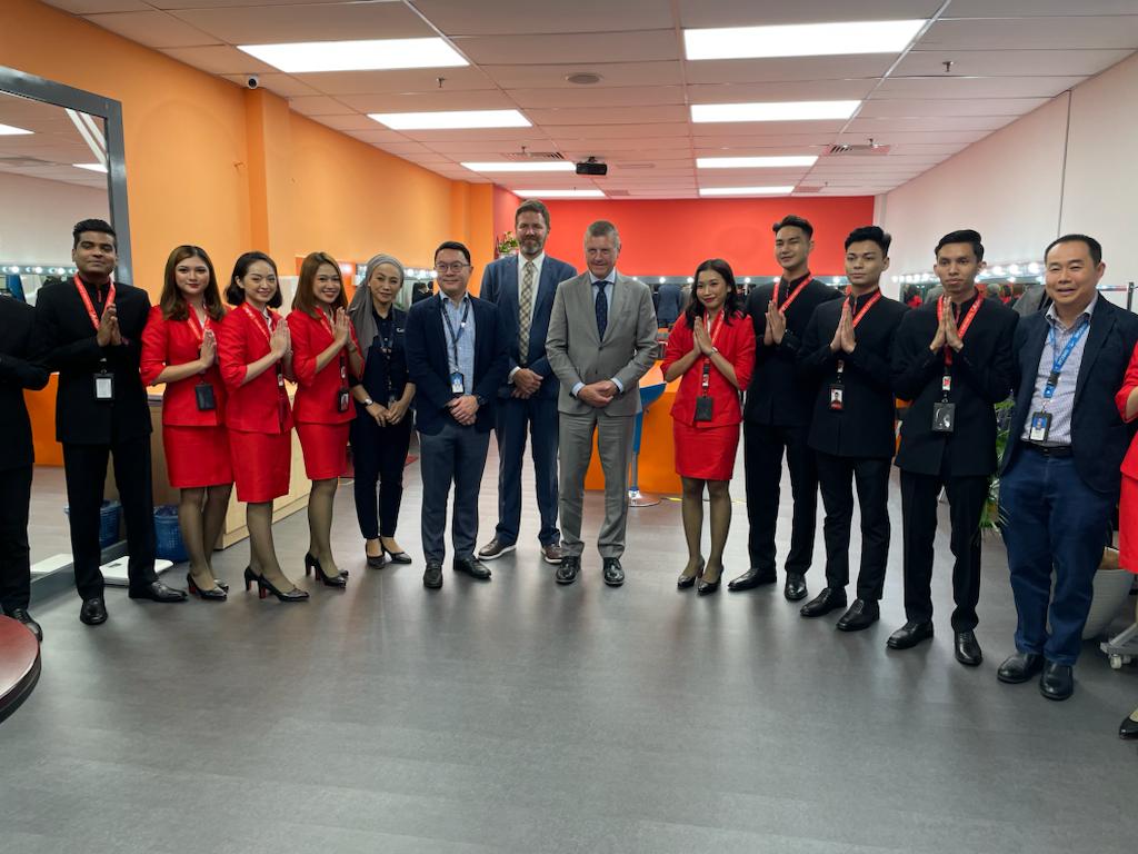CanadaMalaysia's tweet photo. Honored to bring Mr. Rob Stewart, Dep. Min. of Trade, to @CAE_Inc KL!Mr. Stewart was hosted by Area GM Mr. Kevin Foo to learn about their state-of-the-art facilities&amp;see for himself a 🇨🇦 success story&amp;key investment in 🇲🇾#TradeCollaboration #AviationInnovation #GlobalPartnership https://t.co/bRqPX88g0b