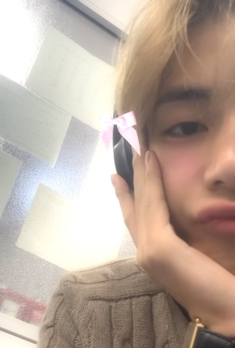 bunitete's tweet photo. cute boy https://t.co/8MRFvPTyWp