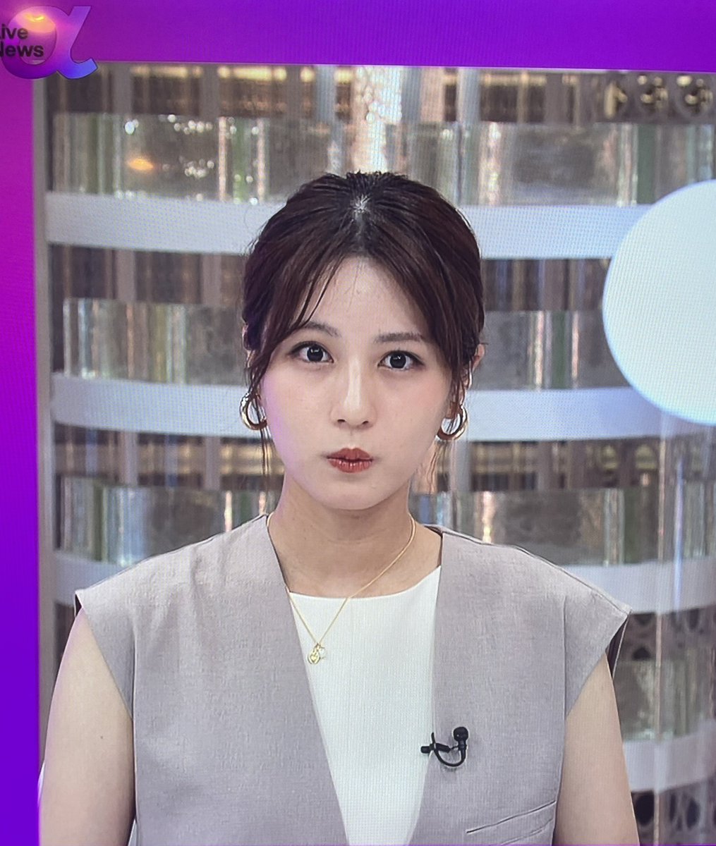 sakaboki's tweet photo. 昨日寝ようと思うと大画面テレビからおかず出てきてシコって寝た https://t.co/Z8gwKSjQaJ