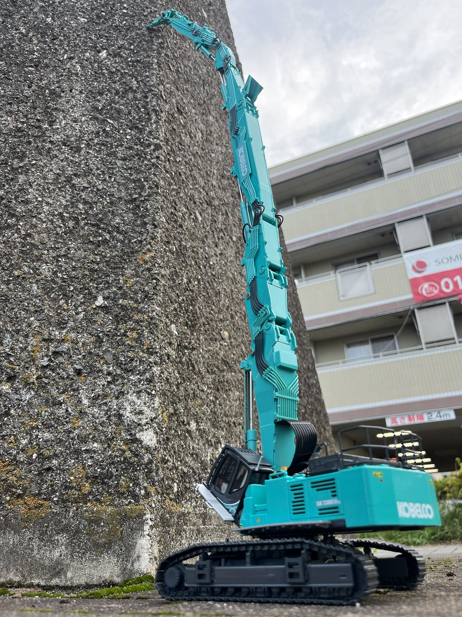 MARUKAI9's tweet photo. SK1300DLC-10ロング仕様納車です https://t.co/S8dbf64jYO