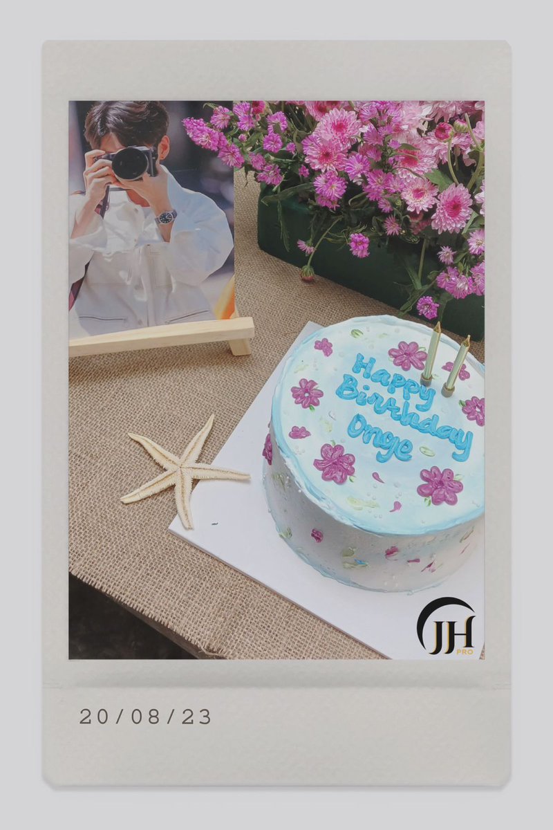 jjhproevent's tweet image. 𝐀 𝐩𝐢𝐜𝐭𝐮𝐫𝐞 𝐢𝐬 𝐰𝐨𝐫𝐭𝐡 𝐚 𝐭𝐡𝐨𝐮𝐬𝐚𝐧𝐝 𝐰𝐨𝐫𝐝𝐬, 𝐛𝐮𝐭 𝐚 𝐦𝐞𝐦𝐨𝐫𝐲 𝐢𝐬 𝐩𝐫𝐢𝐜𝐞𝐥𝐞𝐬𝐬

Hwangdos 🍑 and Welos🪻thank you for being a part of a precious memory filled with joy and happiness ✨

Find your memories of the event here:
drive.google.com/drive/folders/…