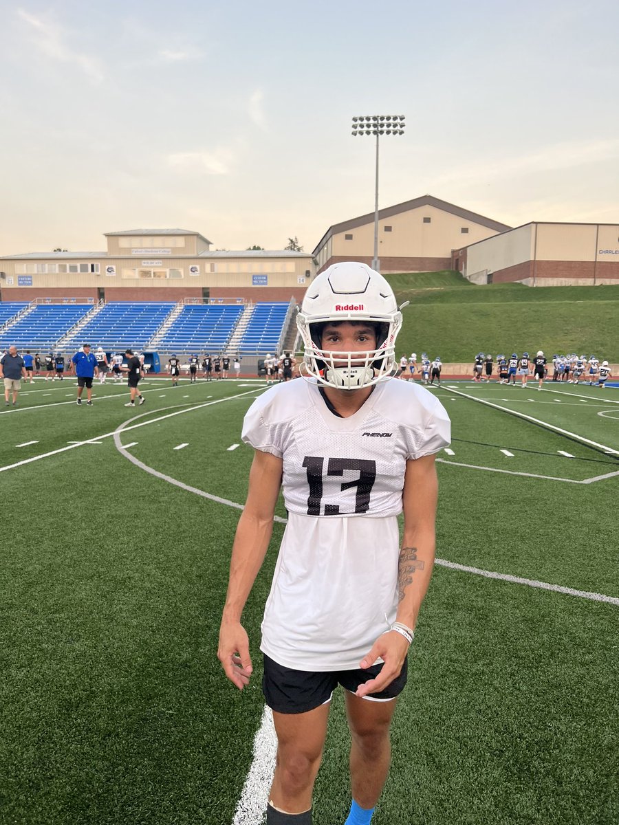 Coach_Heffler's tweet photo. Practice 1️⃣3️⃣ for the Wildcats! Game Week is here 😤‼️ #GoWild @BjFisherJr1 https://t.co/xaLMNEqMHD