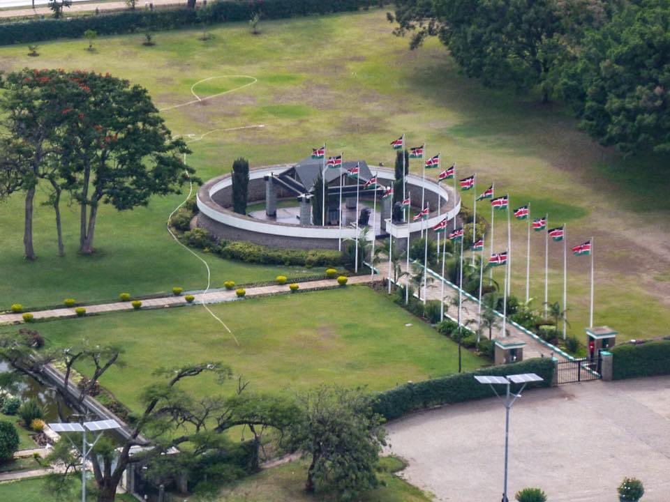 HistoryKE's tweet photo. #HistoryKeThread: 𝗡𝗶𝗴𝗵𝘁 𝗩𝗶𝘀𝗶𝘁𝗼𝗿𝘀 𝗧𝗼 𝗧𝗵𝗲 𝗠𝗮𝘂𝘀𝗼𝗹𝗲𝘂𝗺 
—————-
Three months after Mzee Kenyatta died, in November of 1978, his mausoleum played host to unusual visitors one Sunday night.

What is known is that Lt. Gen (Rtd) Daniel Opande, then a Lieutenant Colonel, received a call from Kenya’s military chief, Gen. Mulinge. The latter wanted to know who was the commanding officer of the army unit responsible for guard duties at the mausoleum.

Mulinge instructed Opande that the Director of Medical Services, Dr. Eric N. Mngola, would call him to provide details for the retrieval of the body of Mzee Kenyatta. Opande was to oversee execution of the request. He was further ordered to report back to Mulinge as soon as the exercise was over.

Shortly after Gen. Mulinge’s call, Dr. Mngola telephoned Opande. The doctor asked to meet with Opande at the mausoleum the following night (Sunday).

Dr. Mngola had previously served as Mzee’s personal doctor.

At 9.30pm on the material Sunday night, Dr. Mngola met with Lt. Col. Opande and a Major Kamiti, the Commanding Officer of the Company responsible for military guard duties at the mausoleum. 

They watched as a number of soldiers spent some time meticulously retrieving Mzee’s casket from the mausoleum.

It was then placed in a waiting military ambulance and rushed to the City Mortuary, where there were attendants on standby.

They were led by a pathologist, one Dr. Rao.

Opande watched from a distance as the attendants removed Mzee’s body from the casket and, according to him, placed it on “a large table draped with a clean white sheet”. 

“I watched carefully as they cleaned the remains that appeared very well maintained....”, Opande wrote in his autobiography.

Beyond the above description, Opande doesn’t provide further detail about what happened at the mortuary that night. 

But whatever activity it was, it did not take much time as Mzee’s body was returned to the casket and rushed back to the Mausoleum after spending an hour at the mortuary.

According to The Standard, Mzee Kenyatta’s mausoleum consists of solid granite walls. There was a Bill in Parliament in 2018 seeking to have this and other monuments made accessible to the public for a fee.

Does anyone know what happened to this Bill?