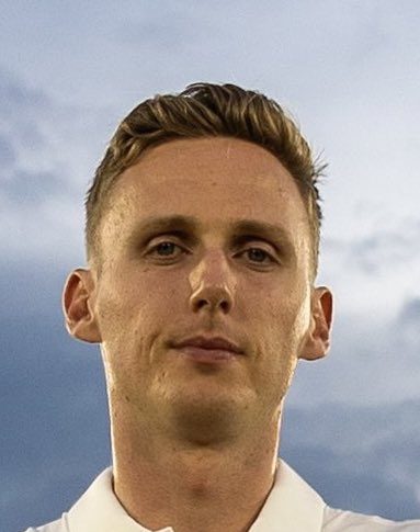 Brann ut av kontekst (@uak_skb) on Twitter photo 