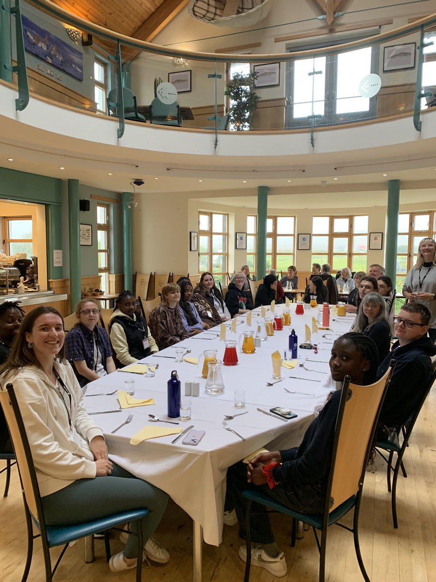 Miss Porter tweet media