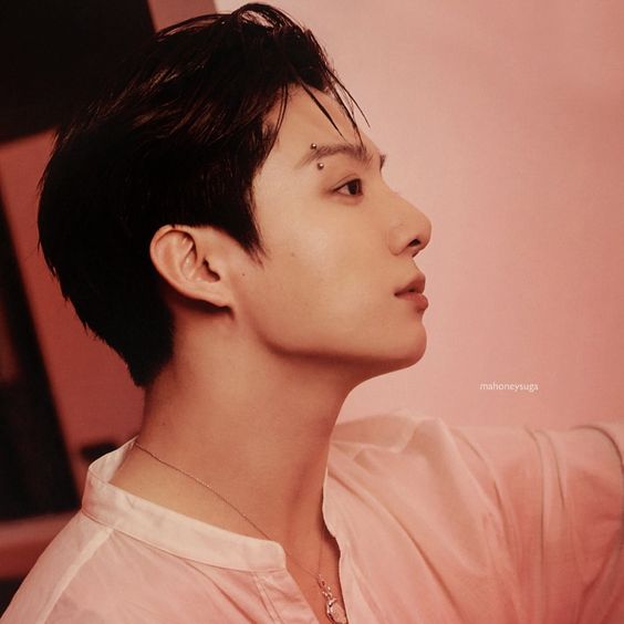 F4H2JvgbcAA2GLI?format=jpg&name=small