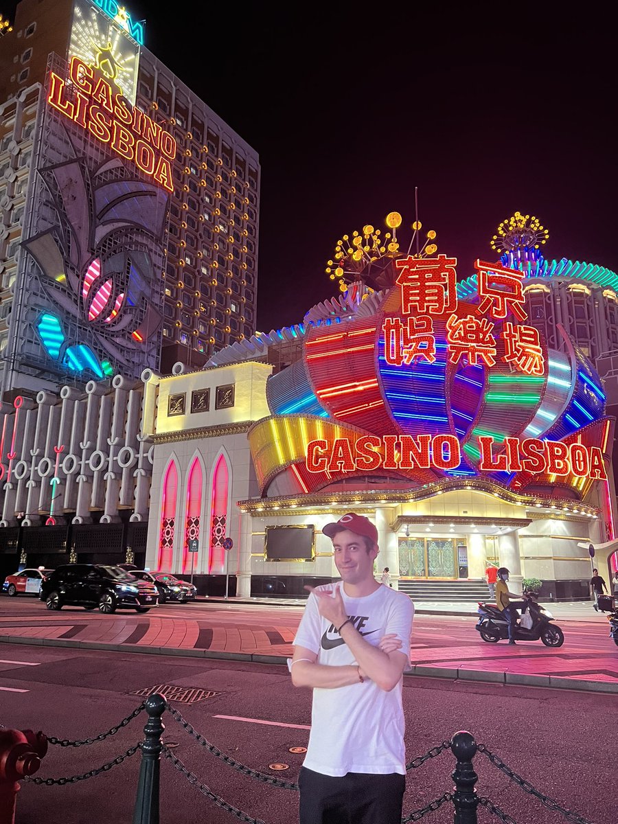 Feromonas tweet media