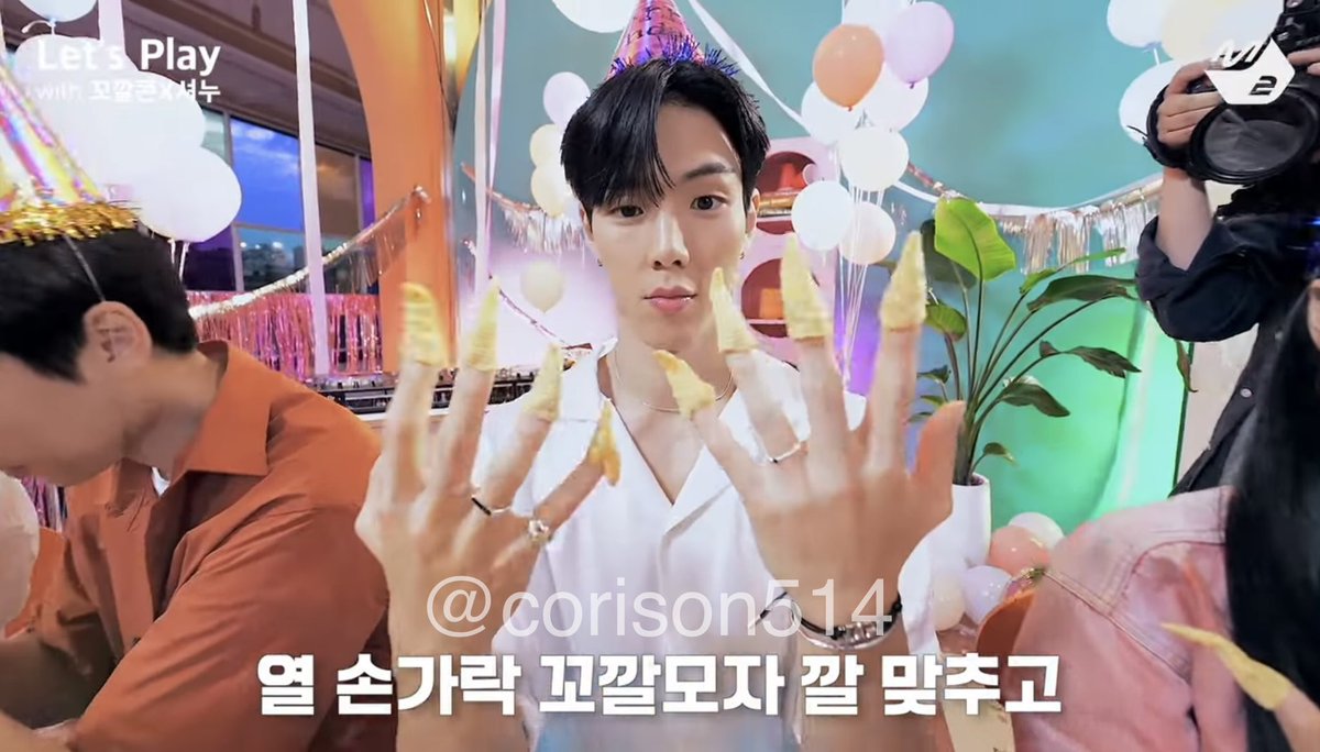 corison514's tweet photo. ์ ๊ตญ๋ฏผ์ด ์ฆ๊ฒจ ๋จน๋ ๊ผฌ๊น์ฝ์ ์ต์ ๊ฐ ๊ด๊ณ ,CM์ก,๋ฎค๋น,์ฑ๋ฆฐ์ง๋ฅผ ์ฐ๋๋ค๋ฉด?!์ด ๋ชจ๋ ๊ฒ๋ ํ๋ณตํ๋ฐ ๋ฎค๋น ๋นํ์ธ๋๊น์ง ์ฑ๊ฒจ์ฃผ์๋ ์ด ์ธ์ฌํจ์ ๋ฌดํ ๊ฐ์ฌ ์ธ์ฌ๋๋ฆฝ๋๋ค๐ฅน๐โโ๏ธ
๋ฎค๋น์ ์
๋์ ์ฒญ๋+๊ท์ฌ์์ ๊ฐ์ฅ ์ค์ํ ๊ผฌ๊น์ด ์ ๋ด๊ธด ๊ฑฐ ๊ฐ์ ๋๋ฌด ์ข์์๐ซถ
#LetsGGo_์
๋
#๋ชฌ์คํ์์ค #์
๋ #LetsGGo https://t.co/On3msj8gTo