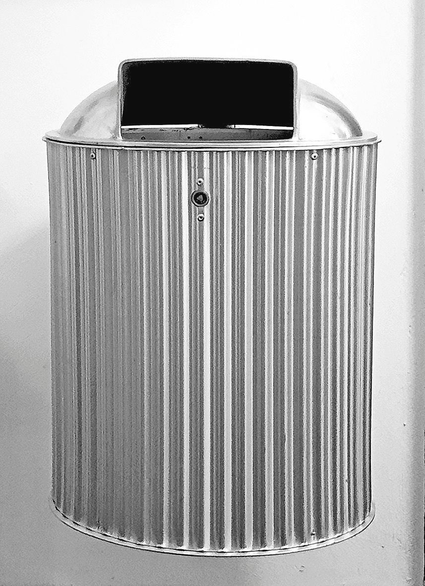 Wiens Außengestalter Luigi Blau ist tot
wien.orf.at/stories/322096…

Foto: Wolfgang Freitag