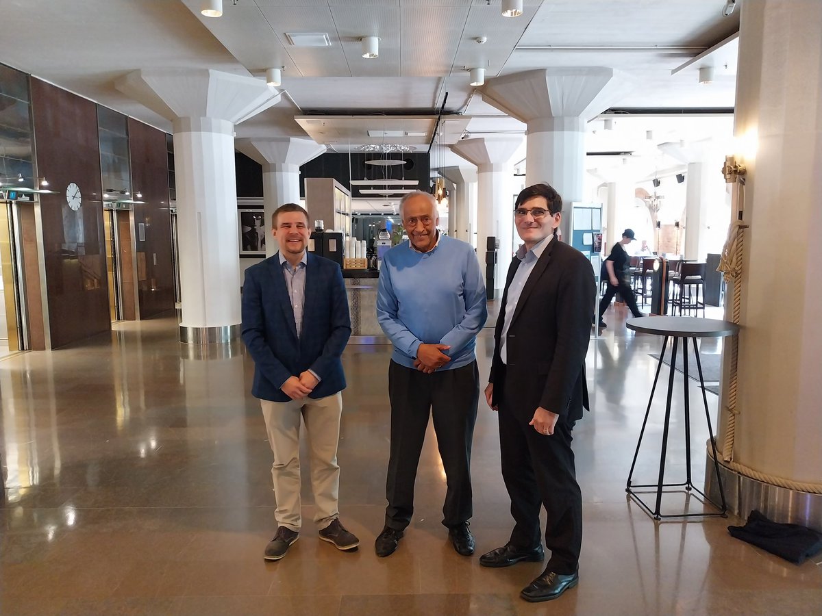 Ricardo J. Alvarado N., met in Helsinki with Mikko Salonen, Senior Advisor at Business Finland in Mexico City, Anton JieSamFoek, an international reporter and who promotes a project aimed at achieving 
 
#clewatco #BusinessFinland #oceanplastic #circulareconomy #sustainability