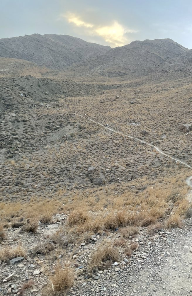zaibbauchh's tweet photo. You see these mountains,They are my only religion♥️.
#Balochistan https://t.co/9qF4mHJc5N