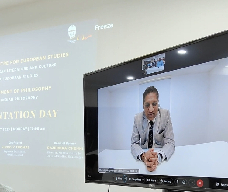 mces_mahe's tweet photo. Prof Madhu Veeraraghavan, #Pro #Vice #Chancellor of @MAHE_Manipal sharing his vision for Humanities and Social Sciences at the Orientation day of Masters programs of @mces_mahe and @PhilosophyMAHE  

@MAHE_Manipal @dlhs_mahe @manoj_EU @PriyaPoojary7 @mahe_bengaluru @RchaGupta @manipalunipress