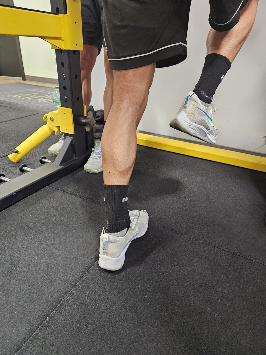 Mostoles_cf's tweet image. 🏋🏽⚽️ PRETEMPORADA | 

Ayer el primer equipo realizó su sesión de entrenamiento en @BodyFactory_ES  

¡Gracias por abrirnos las puertas de vuestro centro! 

¡Seguimos TRABAJANDO para ser MEJORES! 🔝 ¡Seguimos preparando la 23/24!

#VamosMostoles #ContamosContigo