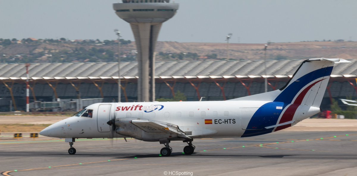 hcspotting's tweet photo. Swiftair EMB-120
.
✈️ Embraer EMB-120FC Brasilia
®️ EC-HTS
🗓️ 34 years
🏢 Swiftair
📍 Barajas-Madrid (MAD/LEMD)
.
#embraer #embraer120 #embraer120brasilia #swiftair #aviation #aviationgeek #aviationphoto #madrid #barajasairport #spotting #planespotting #canon #plane https://t.co/q05iOLR3yO