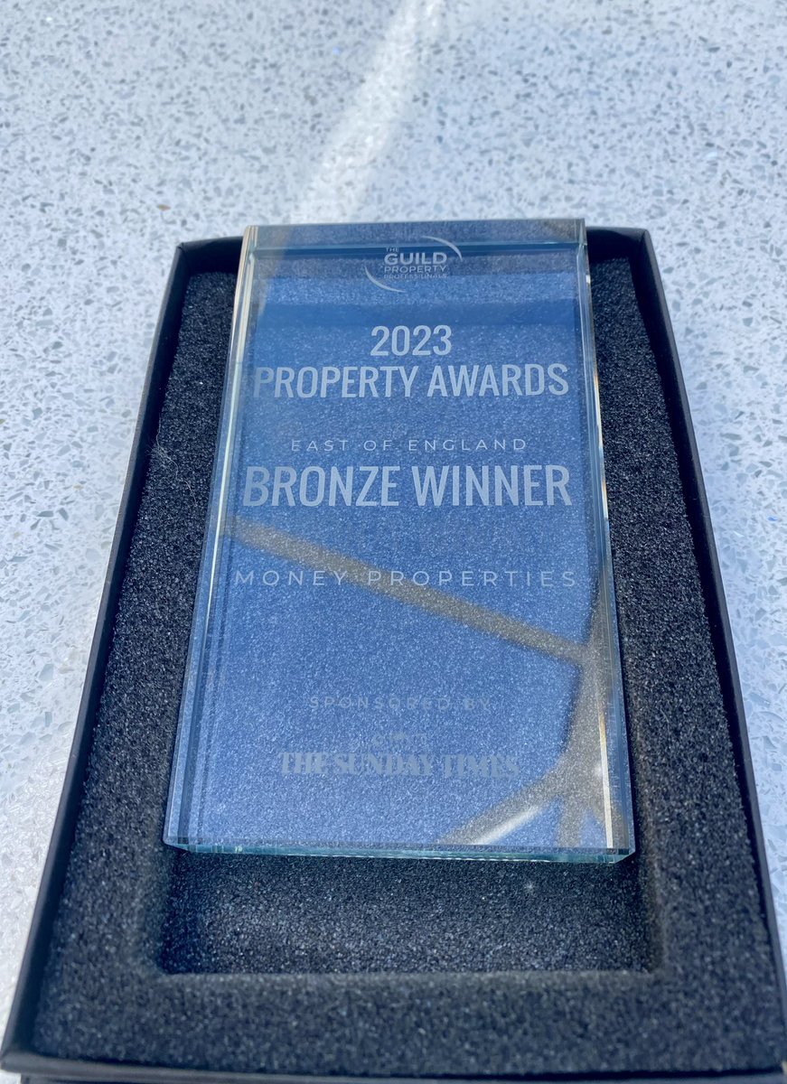 We have only gone and win another award ❤️ #thelocalnameyoucantrust #20yearsinbusiness  #betterthanbestservice #proudguildmember #guildofpropertyprofessionals #wymondham #Attleborough #norfolk