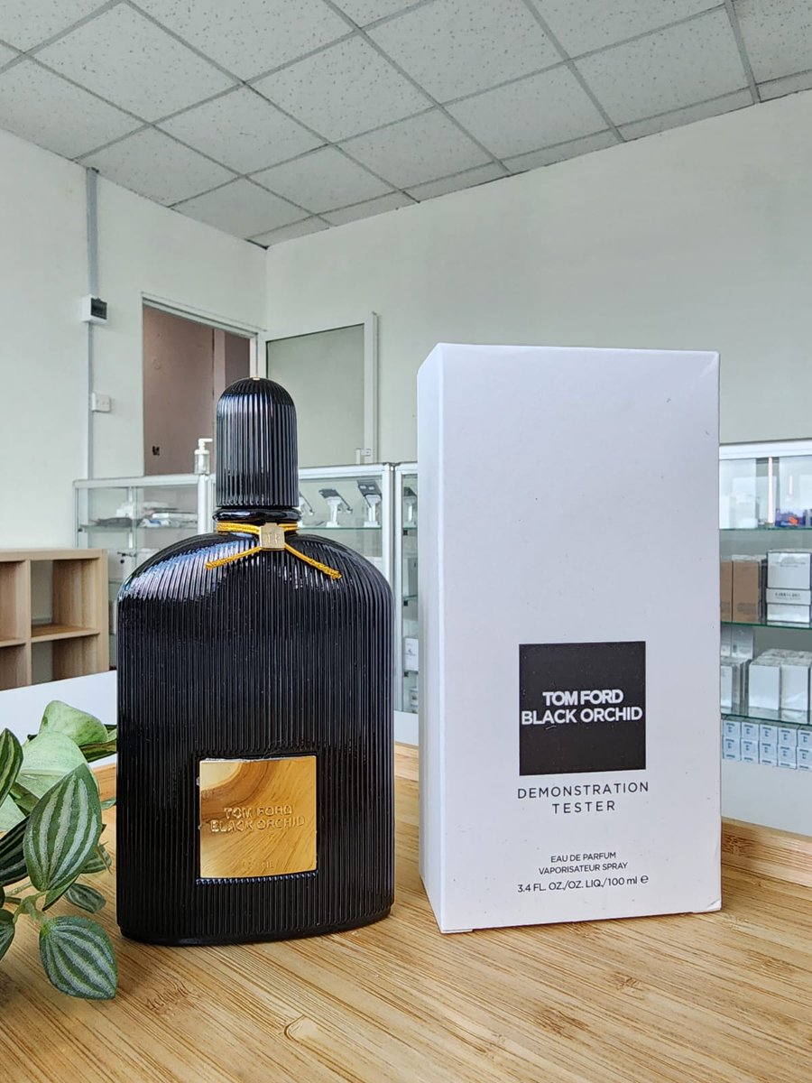 Scents_now's tweet photo. Offer!!!
One at 4999/-
Any 2 perfumes at 9000/-
☎️0741164643 to place an order. https://t.co/GhxyLNL1Yc