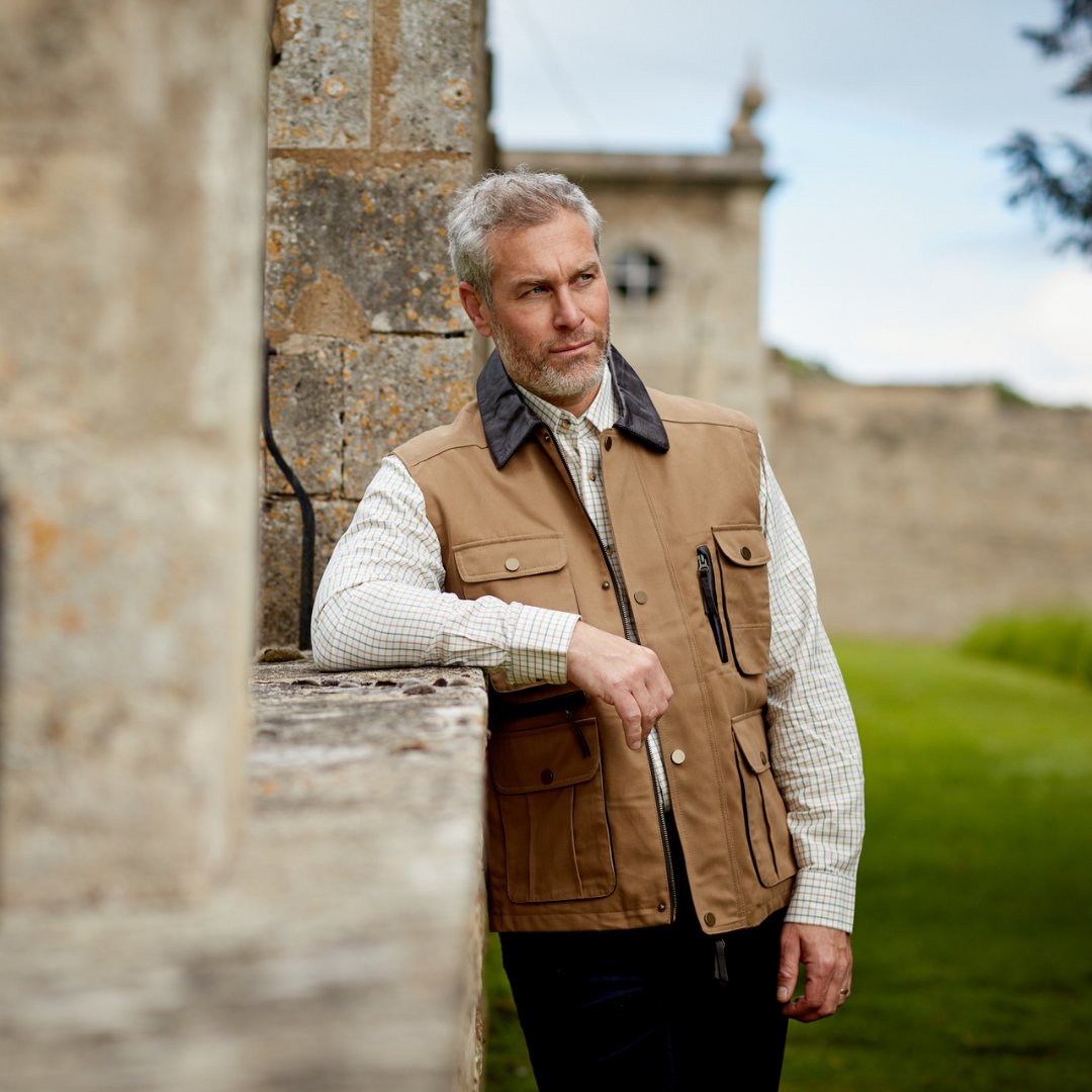Heading to the lake this summer? Add a leather fishing style vest to your wardrobe to help you fist with ease all day long.

Discover our range of leather fishing vests today: bit.ly/3rFVD3Q 

#FishingVest #Gilet #MensFashion