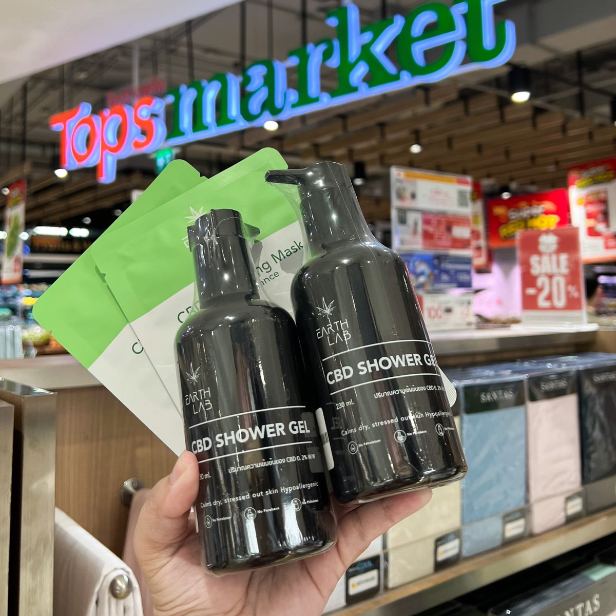 vivisummermode's tweet image. เธออออเราห้ามใจไม่ไหว #Earthlab ที่ Tops เค้าบอกว่าจะพา #DongWonBin โอปป้า มาให้เจอ แค่ซื้อครบ 2,000 ก็ลุ้นได้เป็นลัคกี้แฟนแล้ว รอเจอโอปป้าแล้วนะ! #ดงวอนบิน #EarthlabxDongWonBin #EarthlabByDrCBD #DrCBD @earthlab_th @drcbdgroup